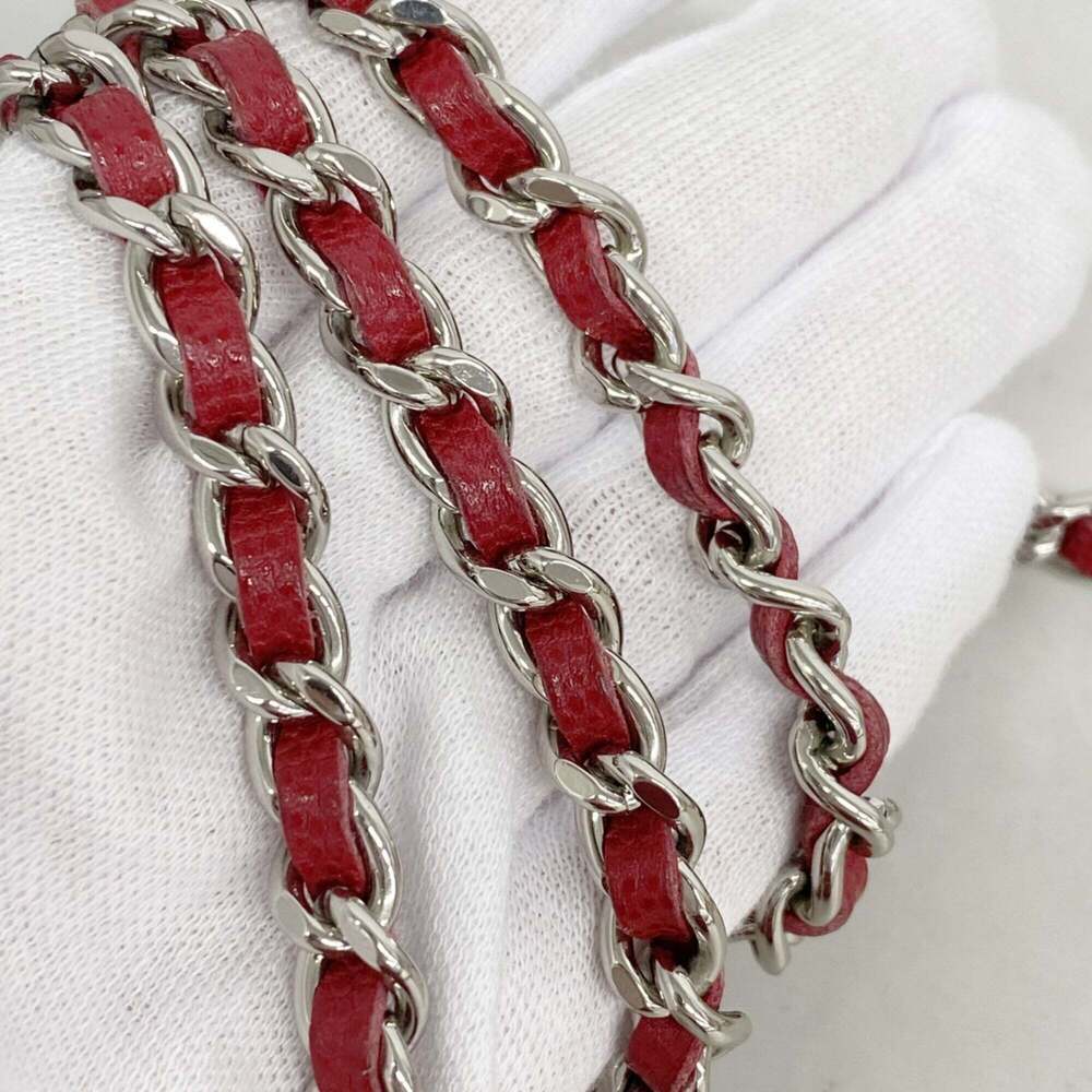 CHANEL Red Caviar Leather Shoulder Bag - Picture 7 of 9